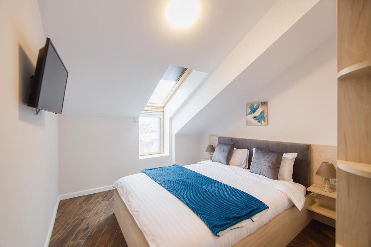 Skylight Loft Near City Center أرادايا المظهر الخارجي الصورة