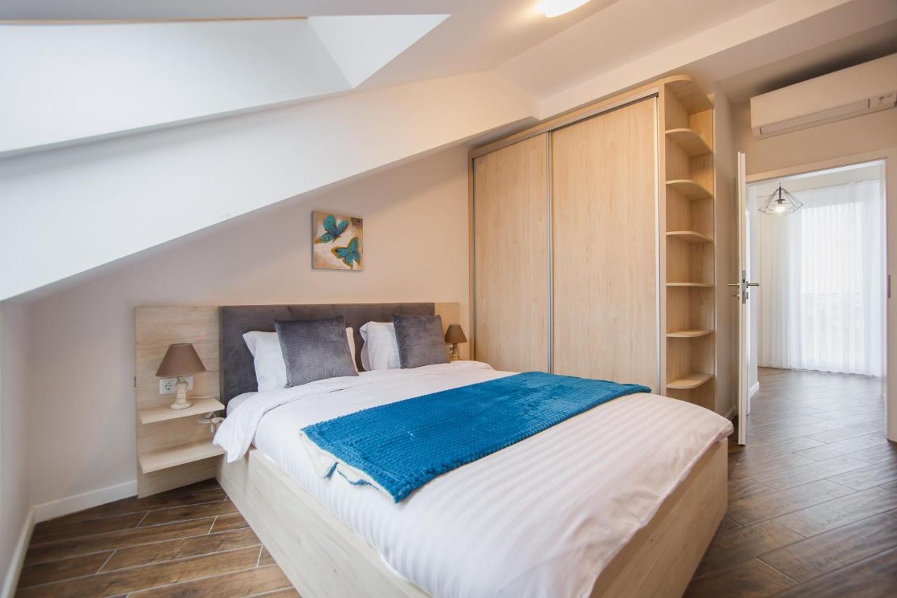 Skylight Loft Near City Center أرادايا المظهر الخارجي الصورة