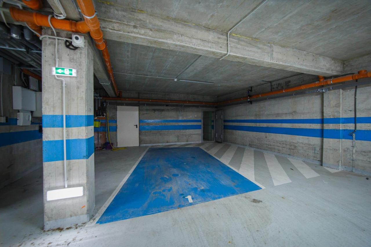 Skylight Loft Near City Center أرادايا المظهر الخارجي الصورة